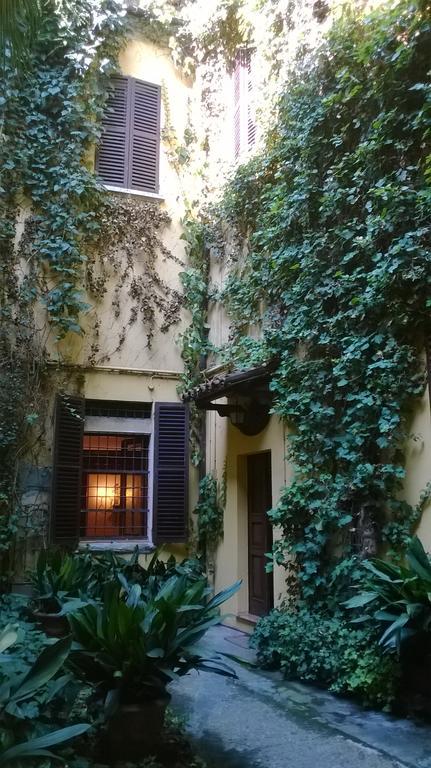 The Frog'S Hideaway Apartment Bologna Exterior photo